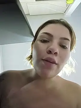 Chat +18 de alessia_dolce ao vivo