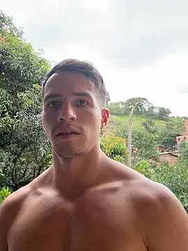 Czat XXX na żywo – Jamess_White