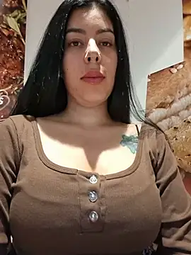 XXX chat uživo modela Luianna