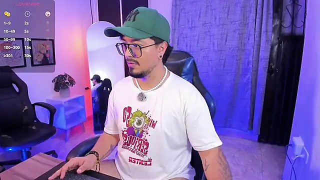 DaviidEvans_ Chat XXX in diretta