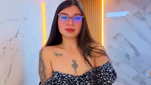 doncellita_strong_tf's Live XXX Chat