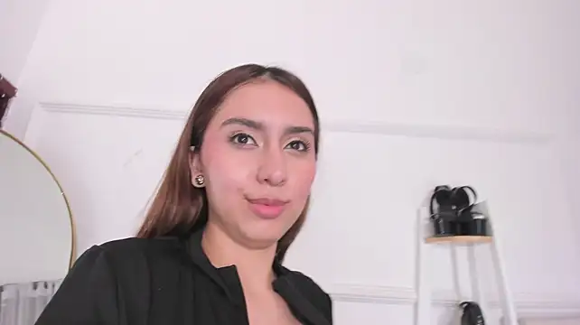 Czat XXX na żywo – ada_belucci