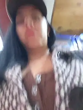 Luianna live XXX chat