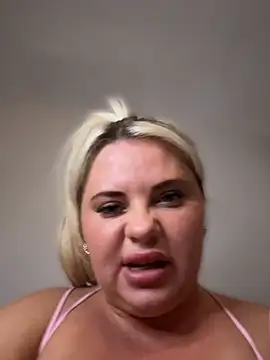 Chat XXX ao vivo de blonde_baddie