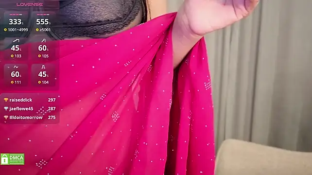 XXX chat uživo modela LushRitu