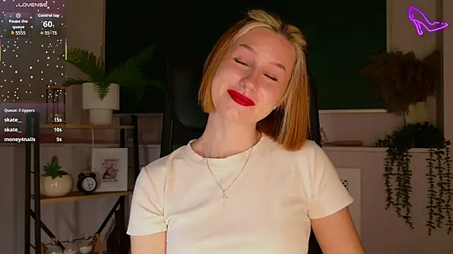 دردشة ClaireMathis الجنسية المباشرة