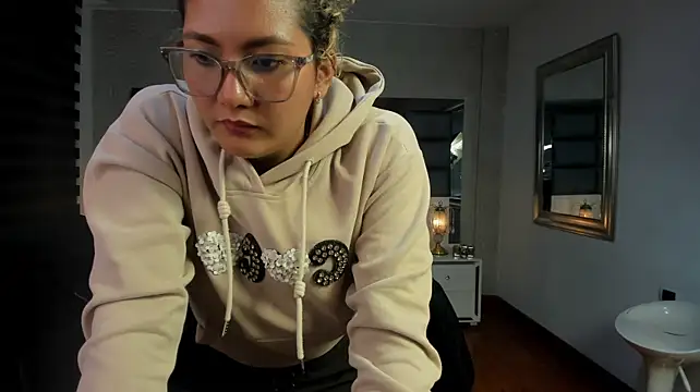 Yanna_Jonness Chat XXX live