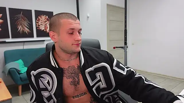 Igor_Wilde Live XXX-Chat