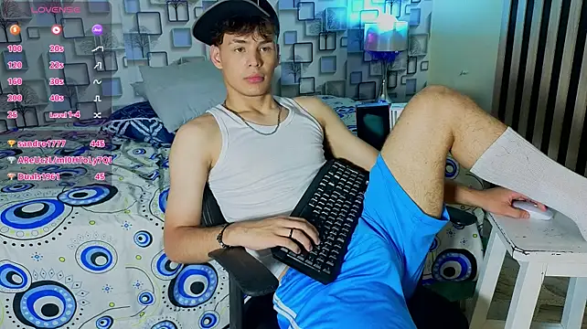 LoganSteel_'s Live XXX Chat