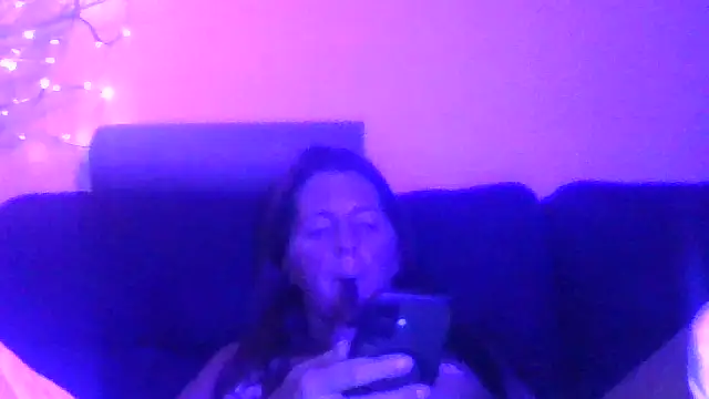 Anavrinjae's Live XXX Chat