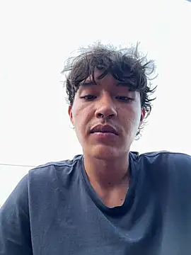 XXX chat uživo modela TonnyBottom