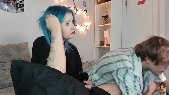 emilia_off0n Webbikameraesitys