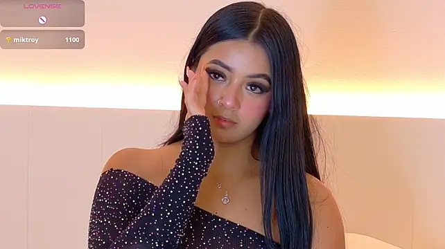 Chat XXX ao vivo de Jessie-Rouse