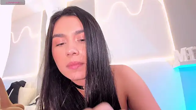 צ'אט XXX בשידור חי של EllieMitchell