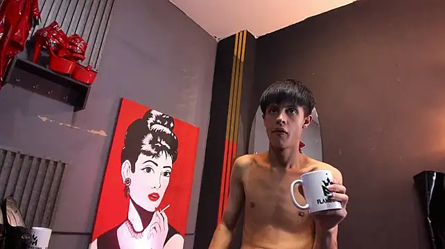 Онлайн чат XXX MikeHunteer
