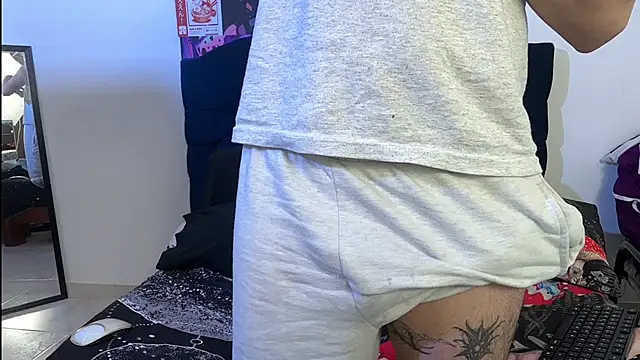 zoren_33 Chat XXX in diretta