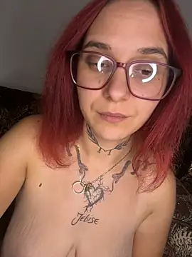 jebise23 Adlı Modelin Canlı XXX Sohbeti
