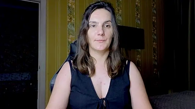 Chatroom XXX en direct de WiFi_Wifey