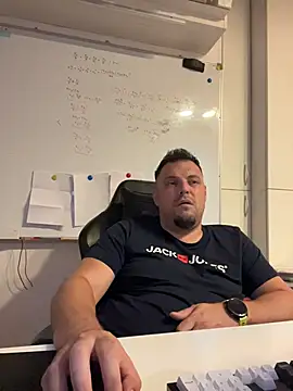 Chat +18 de snayperm123 ao vivo