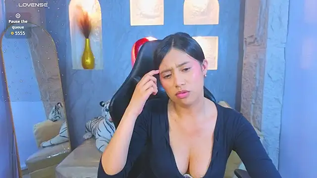 Eimy18_b 现场XXX聊天