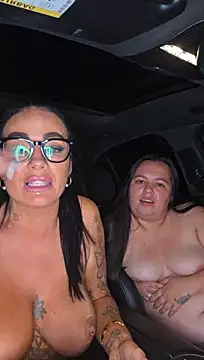 Chat +18 de WifeWithPermission ao vivo