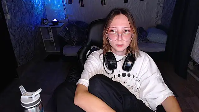 Chat +18 de AmeliaKamishiro ao vivo