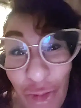 Chat +18 de AlexxiaaMat ao vivo