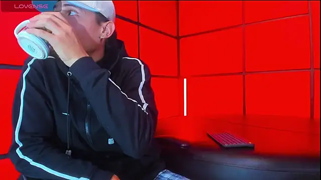 JuanFer117_ 现场XXX聊天