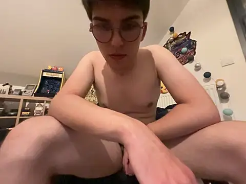 Axel__62 Adlı Modelin Canlı XXX Sohbeti