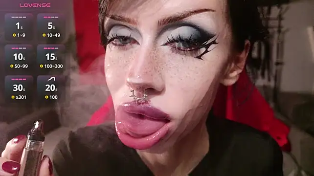 devvilss_toy élő XXX-chatje