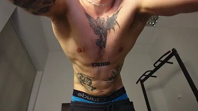 Igor_Wilde live XXX chat