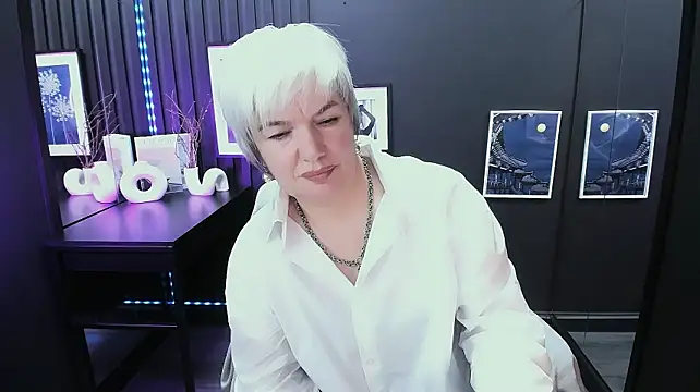 แชท XXX สดของ CarmenSoft
