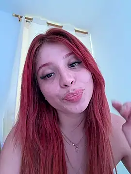 _Alicee_1 - Fingers in pussy