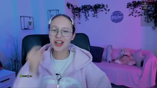 mona_cloud – Naživo XXX chat