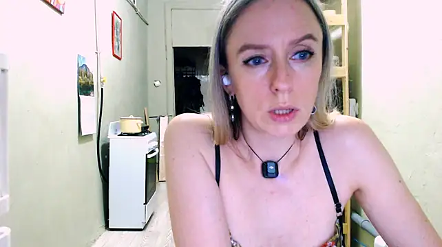 niceKat Adlı Modelin Canlı XXX Sohbeti