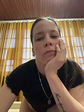 Melu12's Live XXX Chat