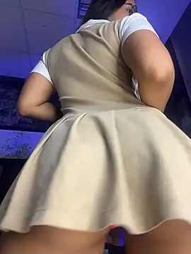 HappyKittyXXX Chat XXX live