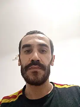 عرض كام Anonim_00