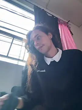 הופעת וובקאם של dussan