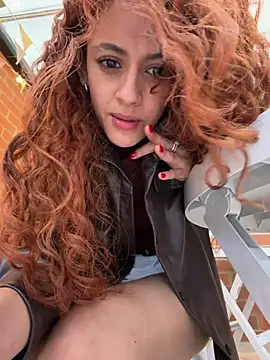 Alana15 - MAKE ME WET