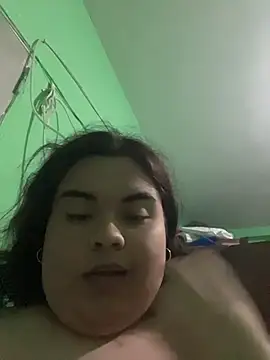 Chat XXX ao vivo de 146yummy