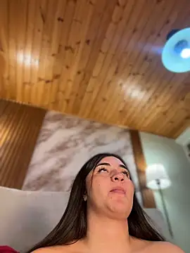 Chat XXX ao vivo de Ahricuttee