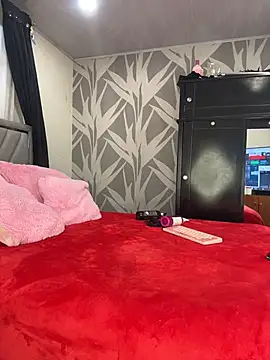 carlasantini: απευθείας συνομιλία ΧΧΧ
