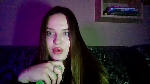 Chat +18 de EmberSoul ao vivo