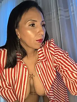 Chat XXX ao vivo de Mrsvictoriaaa