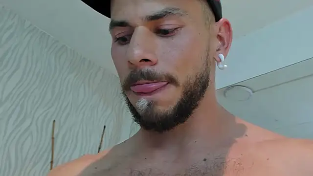 Chat +18 de dylan_jacobx ao vivo
