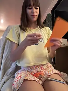 reaLISSticn Live XXX chat