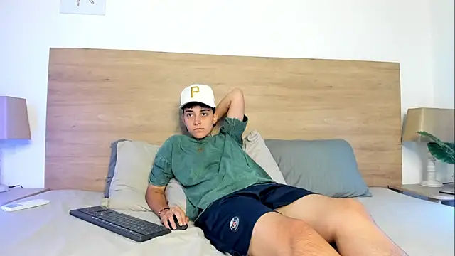 Živý XXX chat SkylarFox_
