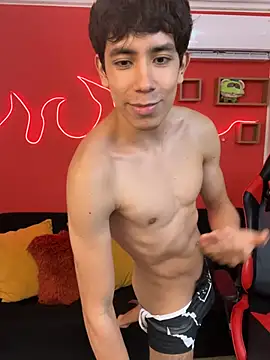 Neo_Twink's Live XXX Chat