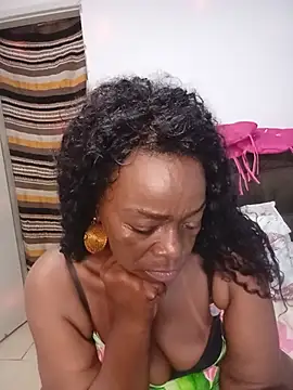 QueenLorena25 Live XXX-chat